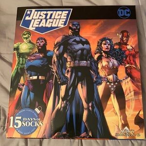 Men’s Justice League 15 Days of Socks Sizes 6-12